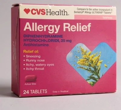 Comprimidos y cápsulas de alivio de alergias CVS 25 mg clorhidrato de difenhidramina Foto 1 de 4