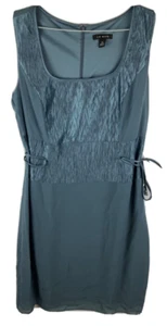 Le bos Party dress for women Size 14 Lined Sleeveless dress Satin Accents Tie - Picture 1 of 5