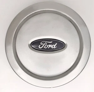 2003 2004 2005 2006 Ford Expedition Center Hub Cap 3L14-1A096-BA - Picture 1 of 3
