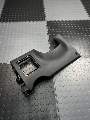 HYUNDAI TUCSON 2016-2018 TABLERO DELANTERO IZQUIERDO TABLERO PANEL RODILLA CUBIERTA OEM Foto 1 de 4