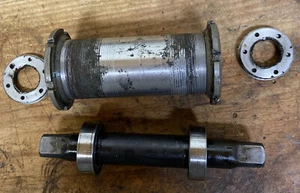 DE COLECCIÓN MAVIC FIXIE 122MM CUADRADO CONO AJUSTABLE SOPORTE INFERIOR UNIVERSAL - Imagen 1 de 4