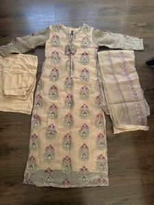Brand VANYA Asian Pakistani Party Wear, Luxury Pret size small - Picture 1 of 6