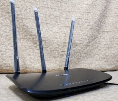 TP-Link Wi-Fi Wireless Router 450 Mbps Model TL-WR940N - Image 1 of 4