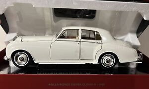 MINICHAMPS Rolls Royce SILVER CLOUD II 1960 1:18 100134900