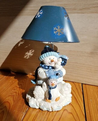 Muñeco de nieve con luz de té de pato lámpara de mesa decoración navideña Foto 1 de 4
