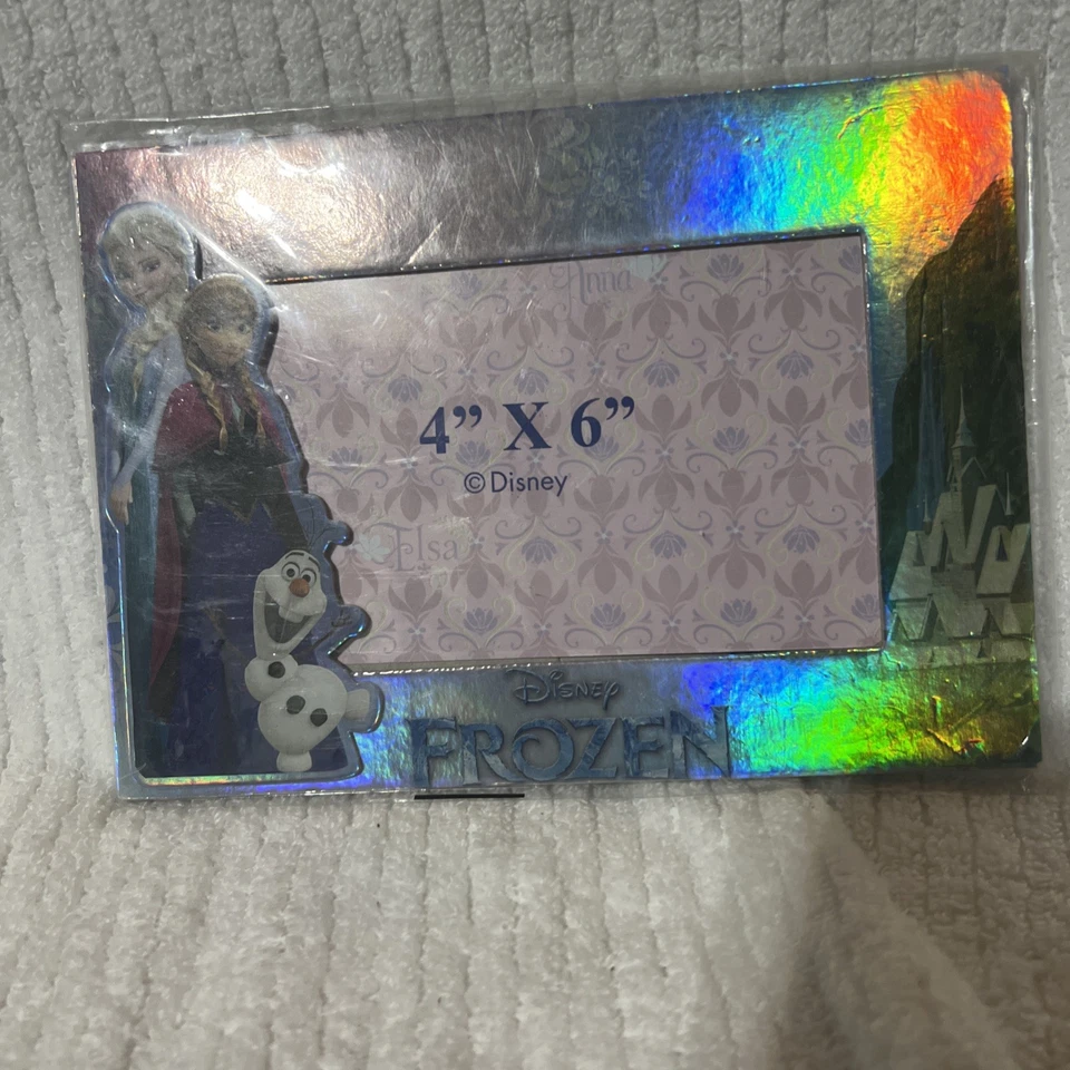 Marco magnético para fotos Disney Frozen Elsa/Anna 4”x 6” NUEVO Foto 1 de 4