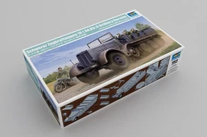 Trumpeter 09575 1/35 Schwerer Zugkraftwagen 18 t Sd.Kfz.9 Artillery Version - Picture 1 of 1