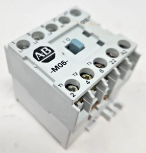 Allen-Bradley 100-M05NA31 mini IEC contactors, 240VAC control coil - Picture 1 of 4