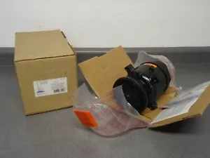 New NOS OEM GM Reman AC Compressor & Clutch 19169432 Chevy Lumina Monte Carlo - Picture 1 of 3