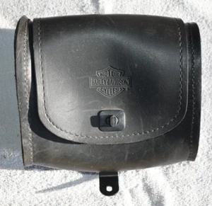 Harley Davidson Dyna Rear Leather Fender Pouch P/N 64251-98 H1 - Picture 1 of 9