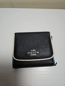 Gebrauchte Coach Geldbörse Crossgrain schwarz Colorblock Leder siehe Bilder für Schäden  - Bild 1 von 12
