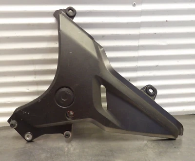 14-18 Honda CTX700N suporte de tampa de quadro de corpo esquerdo 50751-MJF-A00ZA - Imagem 1 de 2