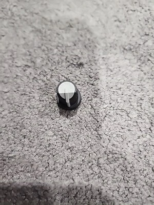 Botão amplificador tubo furtivo Crate  - Imagem 1 de 4