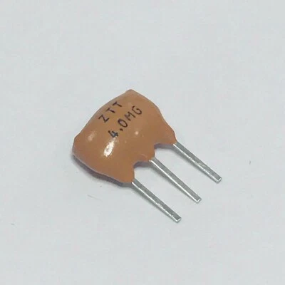 25pcs of ZTT4.00MG  ECS Ceramic Resonator 4.000MHz 30pF 3-Pin Thru-Hole - Image 1 of 2