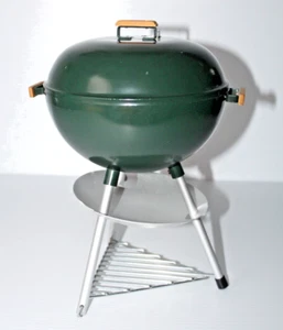 American Girl of Today Doll 1996 Mini Weber Green Kettle Grill Toy Pleasant Co - Picture 1 of 21