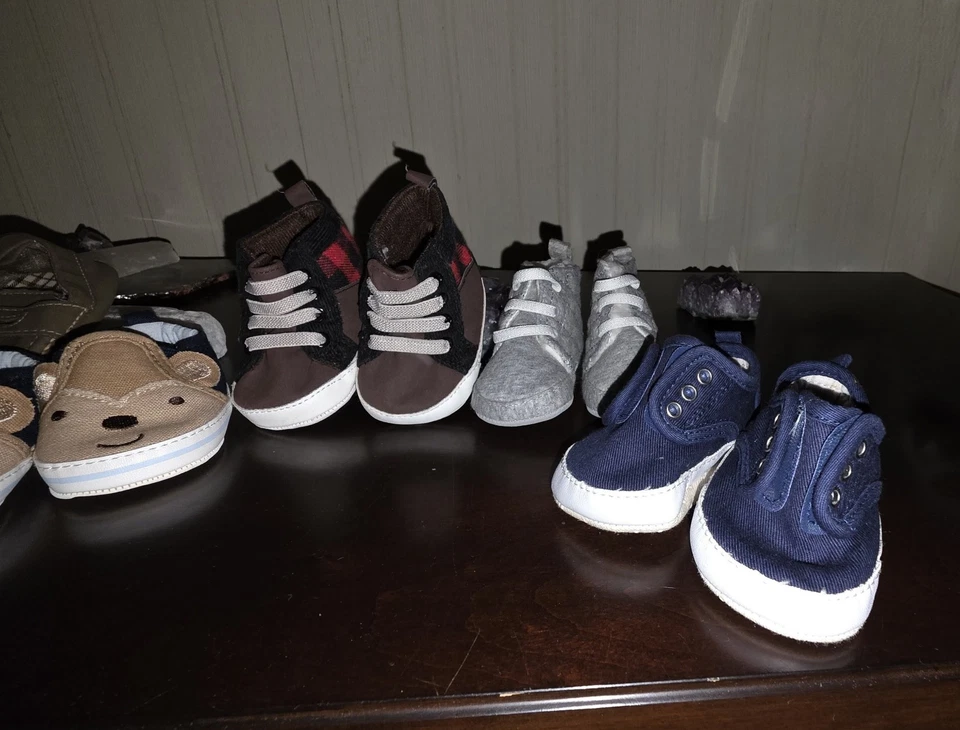 baby boy shoes size 4.5 vintage - Image 1 of 3