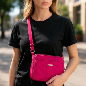 Vera Bradley Crossbody Bag Purse Hot Pink Quilted Travel Shoulder Bag - Picture 1 of 14