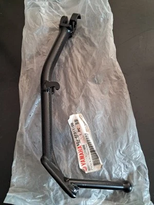 CAVALLETTO LATERALE YAMAHA XP500 TMAX DAL 2001 AL 2007 ORIGINALE NUOVO - Immagine 1 di 4