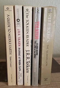 LOT OF 5 J.R.R TOLKIEN BOOKS (1976-1981 PAPERBACKS) - Picture 1 of 21