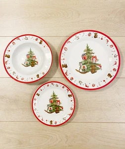 Servizio Piatti 18 Pezzi Natalizio In Ceramica Decorato Con Soggetti Natalizi - Imagen 1 de 7