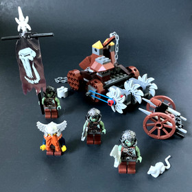 Lego Castle: Troll Warrior (5618) Dwarves&rsquo; Mine Defender (7040)