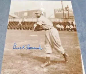 BUCK LEONARD AUTOGRAPHED HOMESTEAD GRAYS INFIELDER PHOTO WITH COA VERY RARE NEGR - Picture 1 of 6