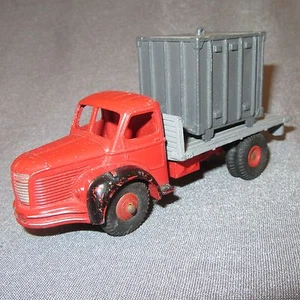 267D Vintage Dinky 34B France Berliet GLM 10 Plateau Container - Picture 1 of 6