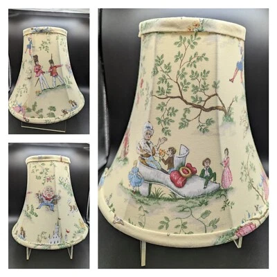 Custom Lamp Shade, Bell Shaped Nursery Rhymes Juvenile  Foto 1 de 4