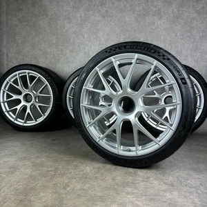 Sommerräder Porsche Cayman 718 Felgen 20" Original GT4 RS Magnesium 98204460317 - Bild 1 von 12