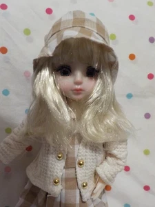 NEU Wunderschöne Modepuppe, schöne Augen, Gelenkgelenke, blonde Haare, hübsch - Bild 1 von 3
