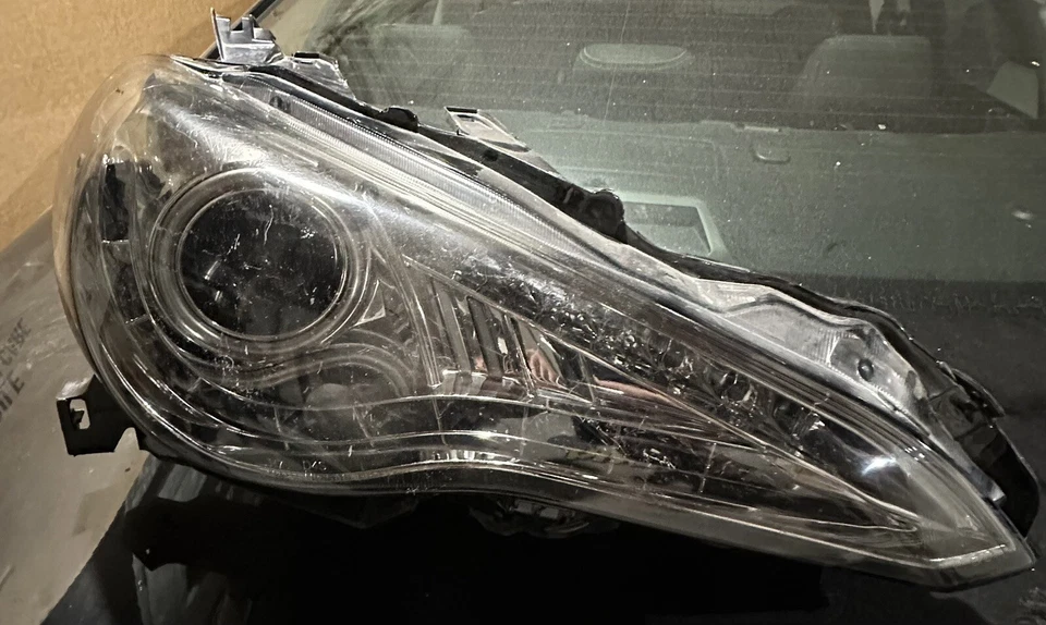 2013 2014 2015 2016 SUBARU BRZ SCION FRS pasajero derecho xenón faro oculto OEM Foto 1 de 4