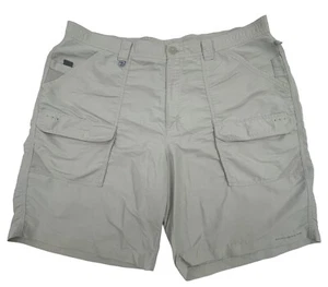 Columbia Mens Shorts 40W Omni-Shade Sun Protection Tan Khaki 11” Inseam Hiking - Picture 1 of 12