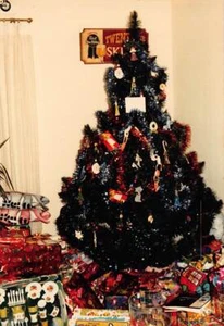 1990er Original Farbfoto 4x6 Weihnachtsbaum Geschenke Spielzeug Wohnzimmer B76 #30 - Bild 1 von 2