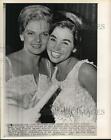 1965 Press Photo Eva Kovacs & Joan Mayers At Miss Florida Pageant In Sarasota