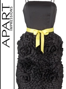 NEU: WUNDERHÜBSCH COCKTAIL SATINKLEID BLÜTEN APPLIKATIONEN 36 38 APART *042026 - Picture 1 of 3
