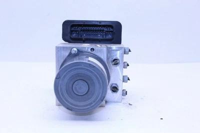 BMW X5M F85 2016 ABS bomba de freno antibloqueo OEM usada Foto 1 de 4