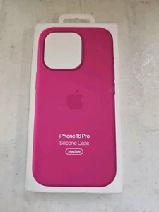 NEU Apple iPhone 16 Pro Silikon Case mit MagSafe und Kamerasteuerung - Fuchsia - Bild 1 von 2