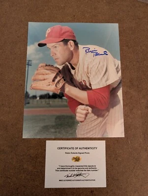 Autographed Robin Roberts 8x10 Photo (HOF) Philadelphia Phillies w/COA - Image 1 of 4