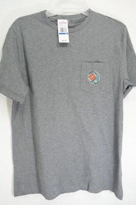 Camiseta Vineyard Vines Jóvenes Niños Gris Aéreo Fútbol Bolsillo XL (16) Foto 1 de 4