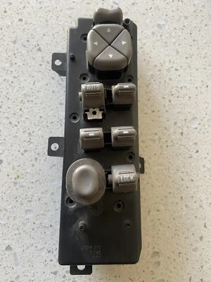 1999 00 01 02 03 2004 JEEP GRAND CHEROKEE MASTER WINDOW SWITCH 5HB61WL5AA OEM🟠 - Image 1 of 4