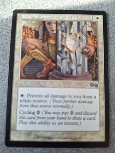 Magic the Gathering 2 Card Lot e350 Rune of Protection White & Black - Bild 1 von 2