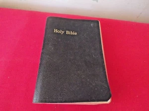 Vintage Holy Bible-King James Version Self Pronouncing-World Publishing Co. - Bild 1 von 5