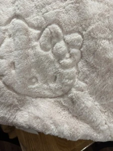 Pottery Barn Teen Hello Kitty Faux Fur Quilt Pink Full Queen New - Picture 1 of 6
