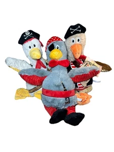 Think Dog Piraten Huhn Hundespielzeug (3er Set) - Quietschendes Plüsch - extra robust - Bild 1 von 4