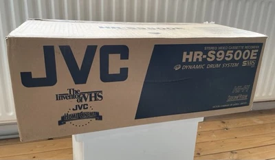JVC HR-S9500 S-VHS Videorecorder – TBC - DNR, FB, BDA, OVP, Top Zustand, wie Neu - Bild 1 von 4