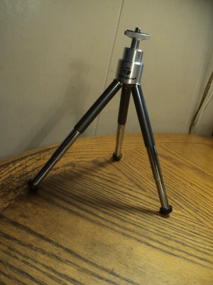 Targus Camera Camcorder Mini-Tripod   6-3/8" Tall in Opened Position - Image 1 of 4
