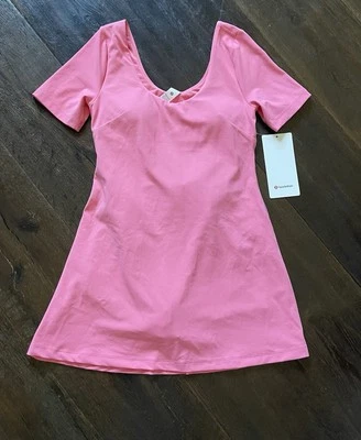 Новый с Ярлыками Lululemon выровнять платье Sakura розовый SAKP Sz4 встроенный бюстгальтер и шорты теннис $148 - Изображение 1 из 4