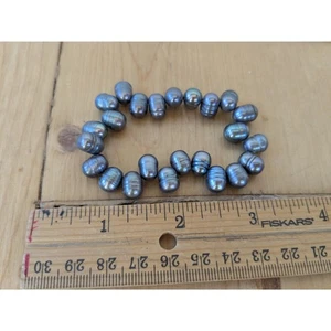 Pfau grau Süßwasser Kartoffel Perlen Armband - 24 Perlen - Bild 1 von 4