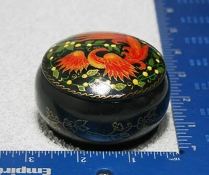 Hand Painted Ceramic Round Lacquer Trinket Box Russia USSR - Picture 1 of 6