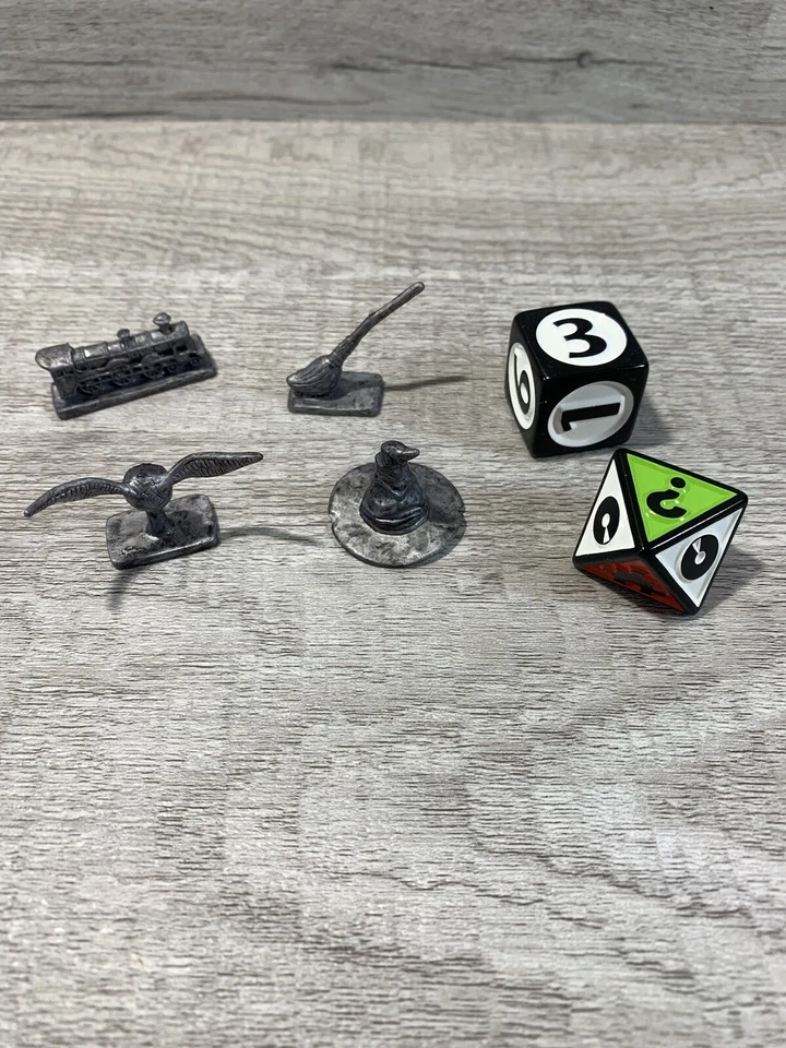 Harry Potter Scene It? The Complete Cinematic Journey  Replacement Parts. 🧹 - Image 1 of 1